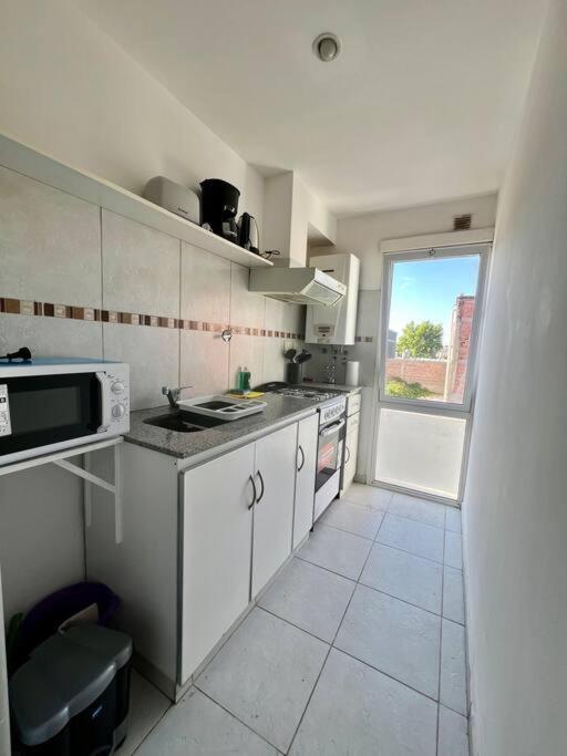 Apartment Depto 1c Centrico Y Amplio Neuquen