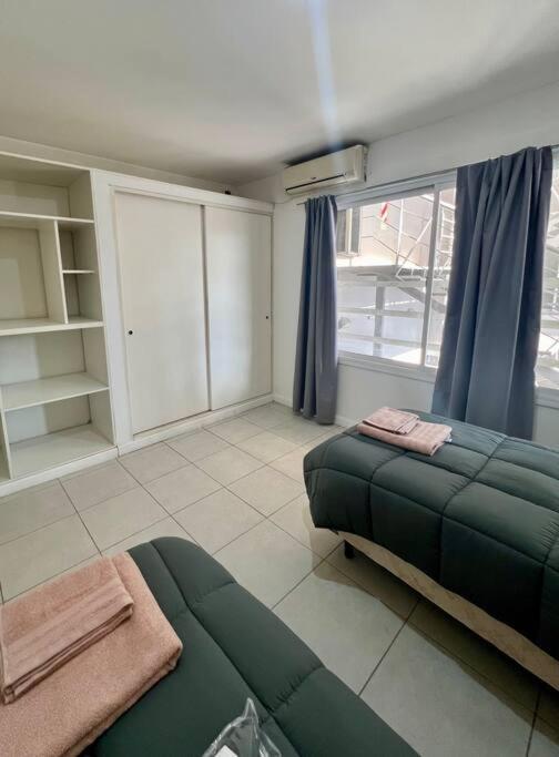 Depto 1c Centrico Y Amplio Apartamento